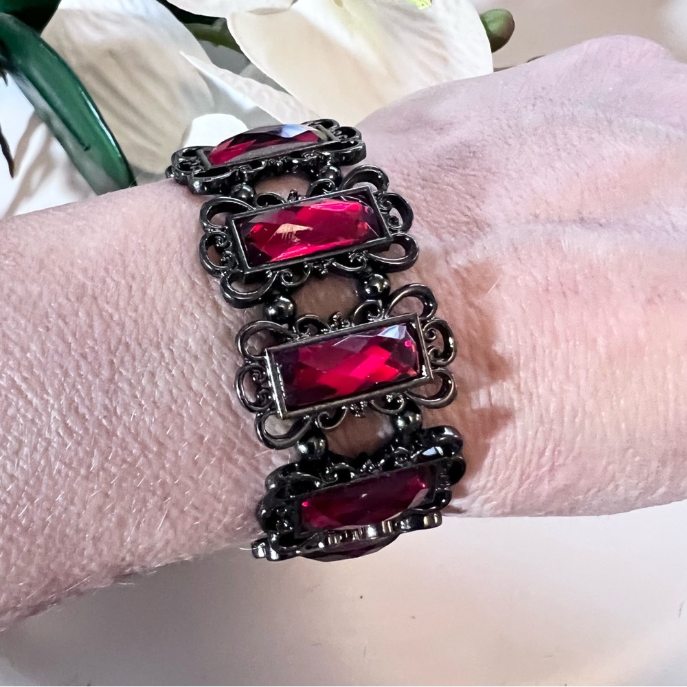 Victorian Ruby Rhinestone Goth Boho Bracelet New - image 3